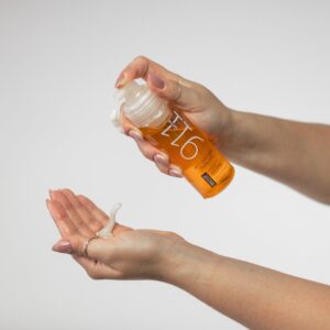 Alternative view of Enjuague spumoso con vinagre y quinua 911 170ml